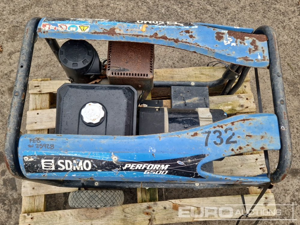 2015 SDMO PERFORM 6500 - Generator set: picture 5 2015 SDMO PERFORM 6500 - Generator set: picture 5