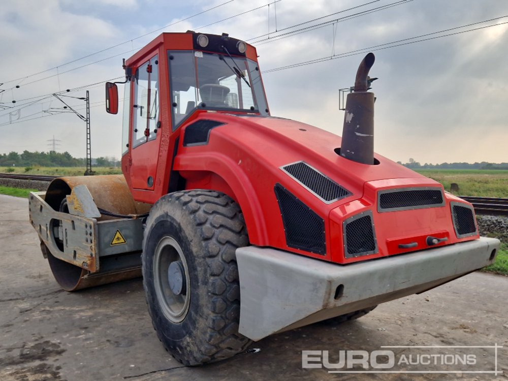 Bomag BW211D-4 - Roller: picture 3 Bomag BW211D-4 - Roller: picture 3