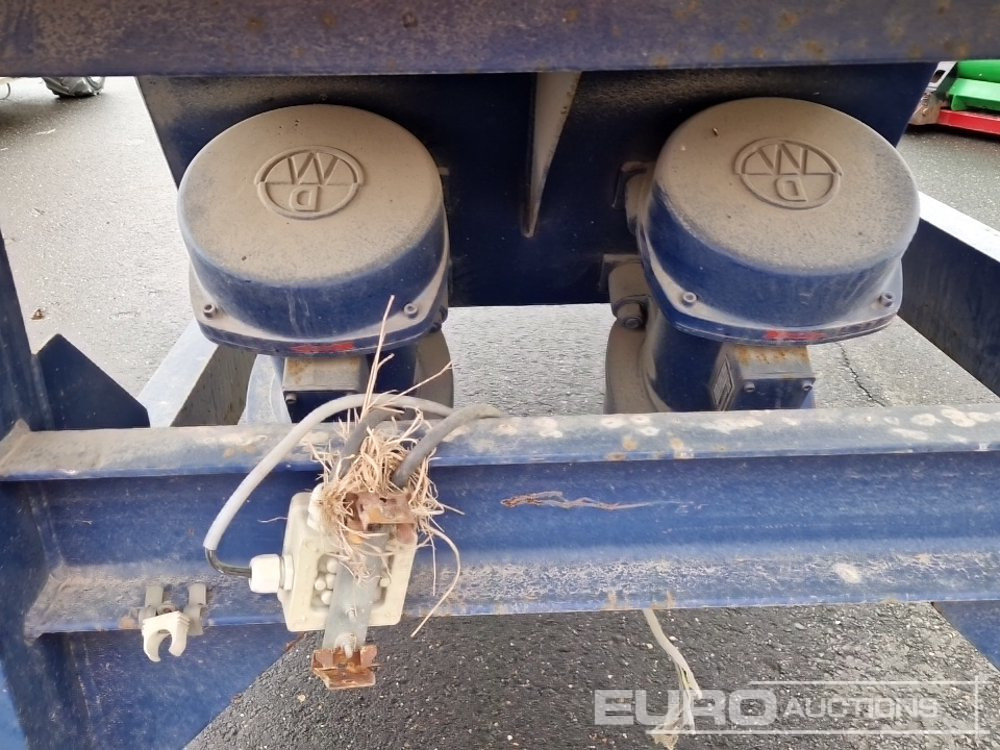 Dosiertechnik Static Screener, Rinne Dosing Technology, Capacity 5 -10 Tons per hour, Engine Type R1550/4 , Power 2x 2.5 Kw - Screener: picture 5 Dosiertechnik Static Screener, Rinne Dosing Technology, Capacity 5 -10 Tons per hour, Engine Type R1550/4 , Power 2x 2.5 Kw - Screener: picture 5