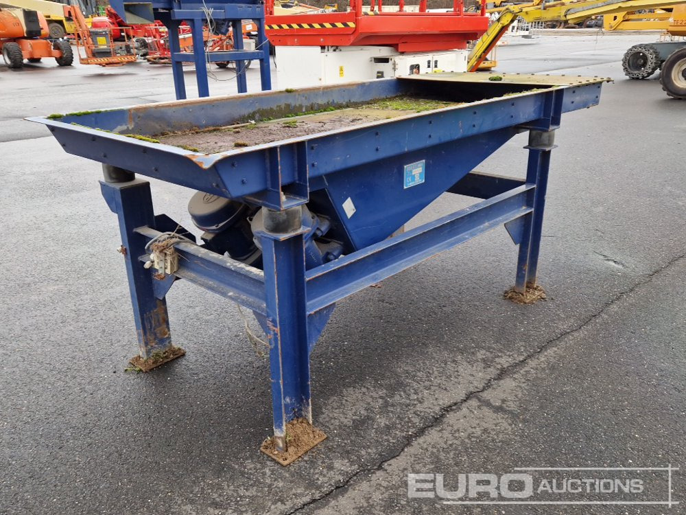 Dosiertechnik Static Screener, Rinne Dosing Technology, Capacity 5 -10 Tons per hour, Engine Type R1550/4 , Power 2x 2.5 Kw - Screener: picture 1 Dosiertechnik Static Screener, Rinne Dosing Technology, Capacity 5 -10 Tons per hour, Engine Type R1550/4 , Power 2x 2.5 Kw - Screener: picture 1