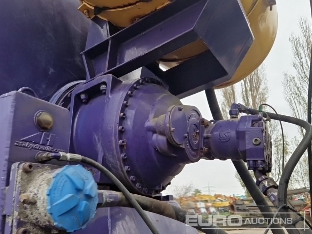 Concrete mixer truck GINAF X5250TS 410 10x4 Cement Mixer Truck, Automatic Gearbox, Auto Lube, Rear View Camera: picture 32