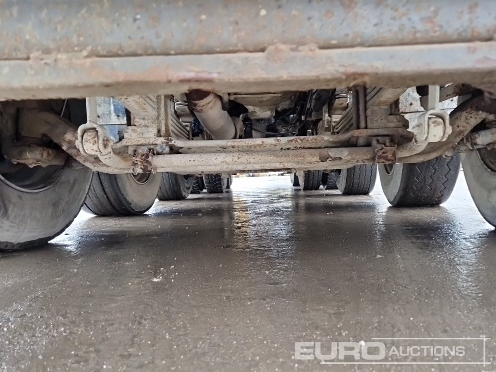 Concrete mixer truck GINAF X5250TS 410 10x4 Cement Mixer Truck, Automatic Gearbox, Auto Lube, Rear View Camera: picture 19