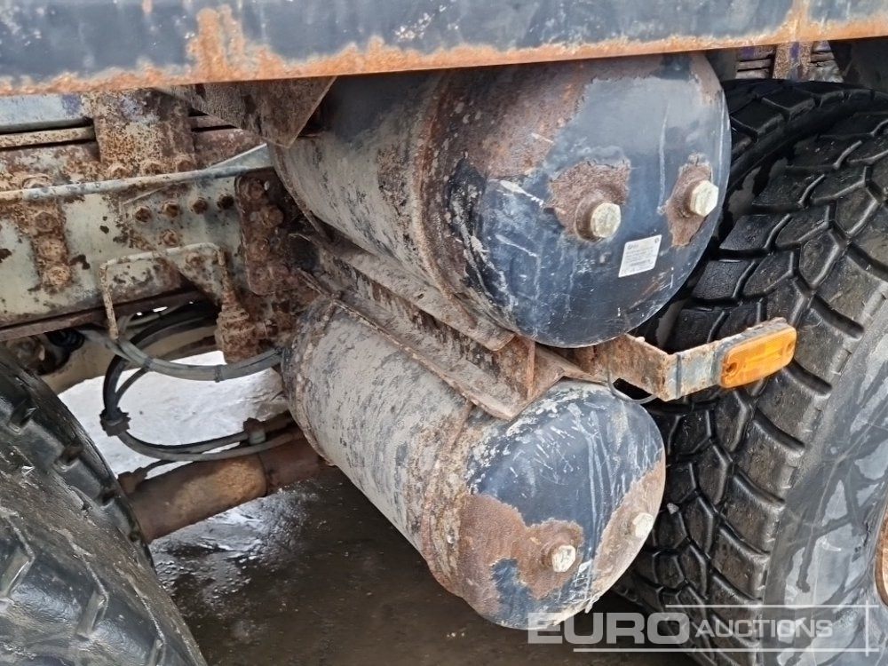 Concrete mixer truck GINAF X5250TS 410 10x4 Cement Mixer Truck, Automatic Gearbox, Auto Lube, Rear View Camera: picture 23