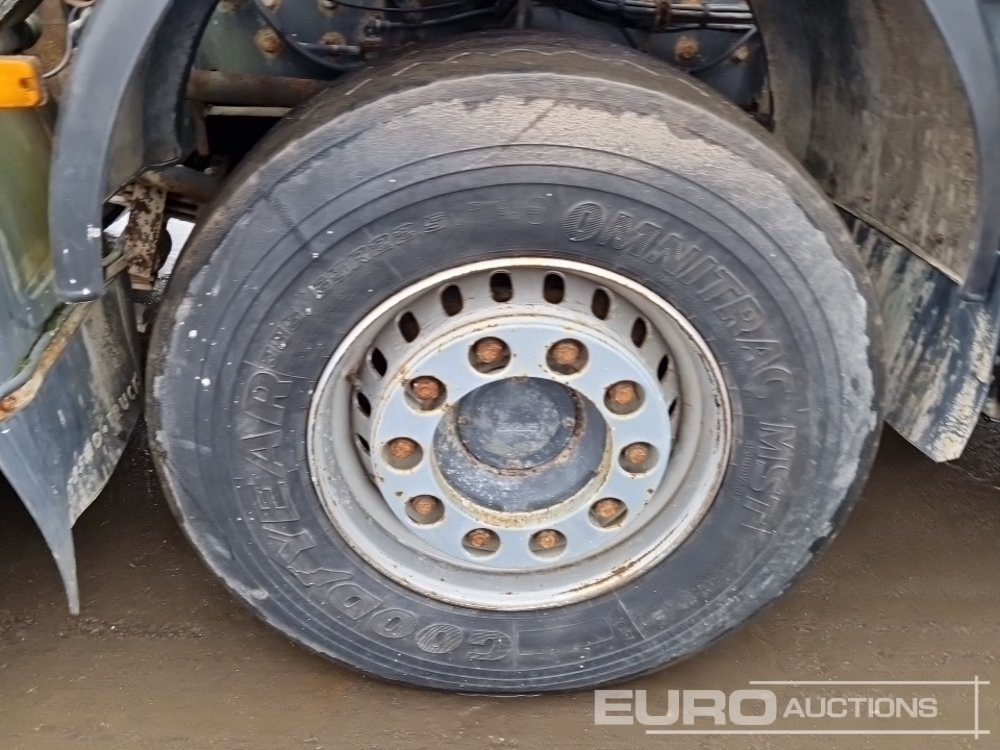 Concrete mixer truck GINAF X5250TS 410 10x4 Cement Mixer Truck, Automatic Gearbox, Auto Lube, Rear View Camera: picture 12