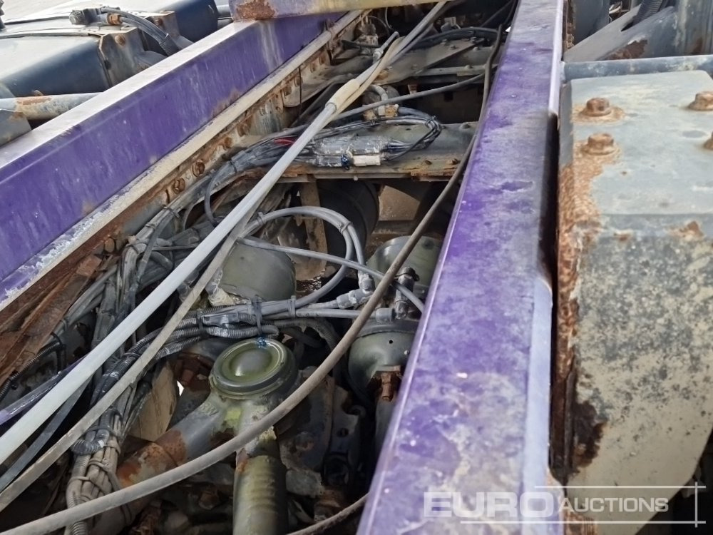 Concrete mixer truck GINAF X5250TS 410 10x4 Cement Mixer Truck, Automatic Gearbox, Auto Lube, Rear View Camera: picture 40