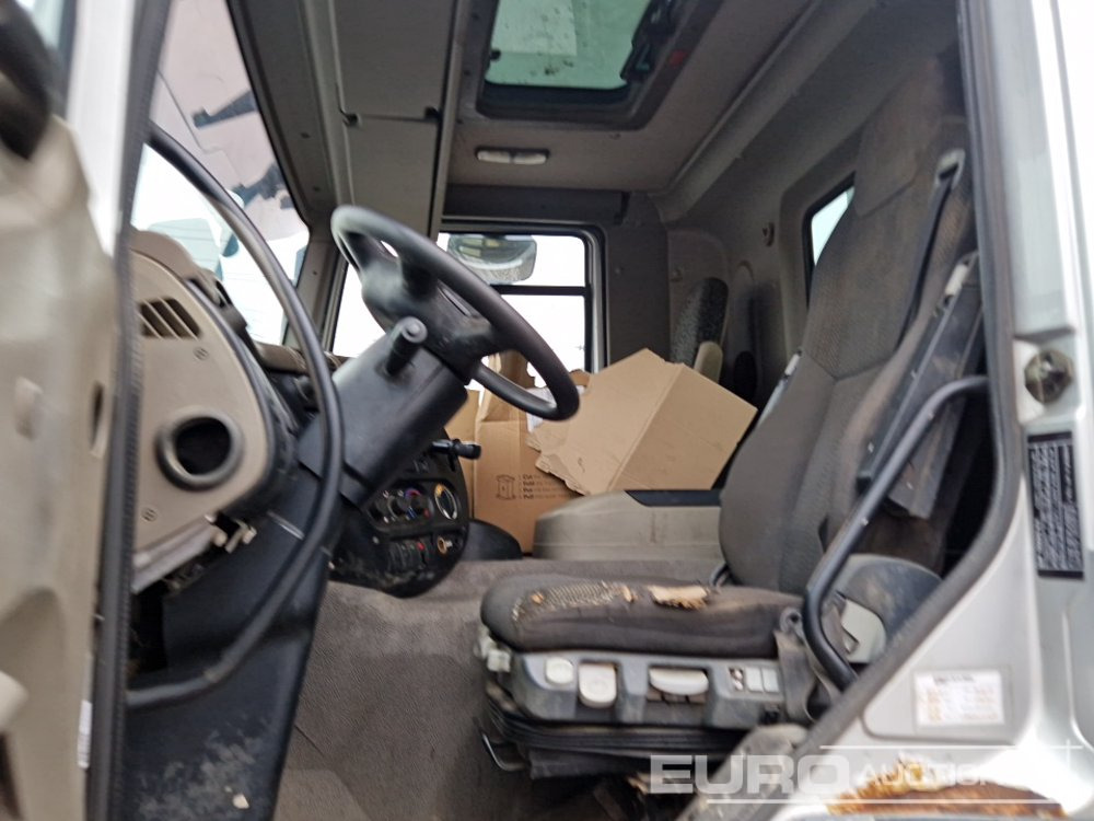 Concrete mixer truck GINAF X5250TS 410 10x4 Cement Mixer Truck, Automatic Gearbox, Auto Lube, Rear View Camera: picture 48