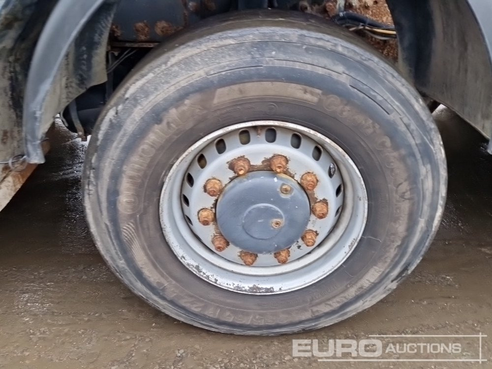 Concrete mixer truck GINAF X5250TS 410 10x4 Cement Mixer Truck, Automatic Gearbox, Auto Lube, Rear View Camera: picture 18