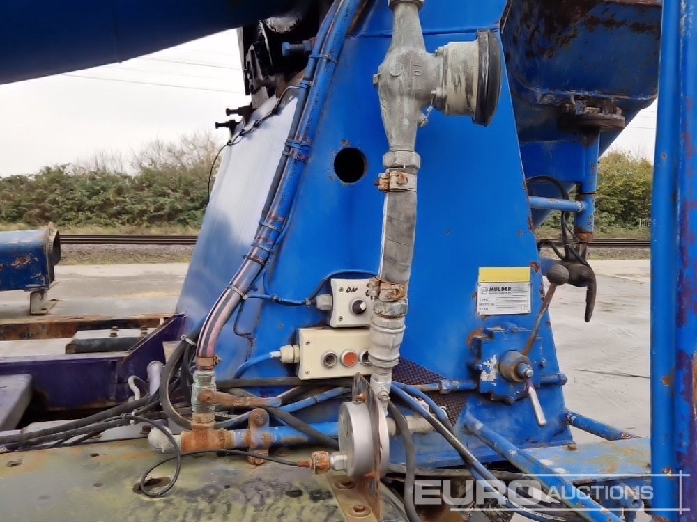 Concrete mixer truck GINAF X5250TS 410 10x4 Cement Mixer Truck, Automatic Gearbox, Auto Lube, Rear View Camera: picture 35