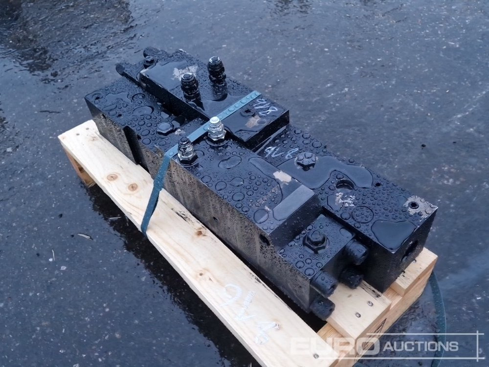 Häner HX300 - Hydraulic hammer: picture 3 Häner HX300 - Hydraulic hammer: picture 3