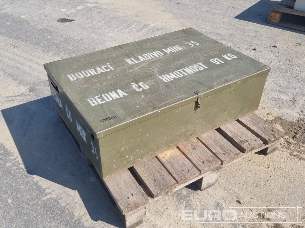 Hydraulic Hammer Chisels - Hydraulic hammer: picture 1 Hydraulic Hammer Chisels - Hydraulic hammer: picture 1