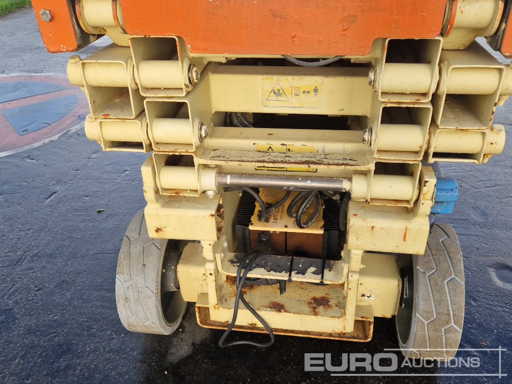 Scissor lift JLG 1930ES: picture 14 Scissor lift JLG 1930ES: picture 14