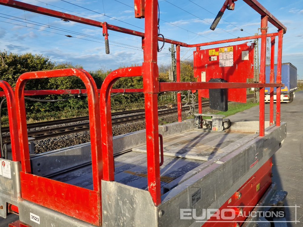 Scissor lift JLG 3246ES: picture 12