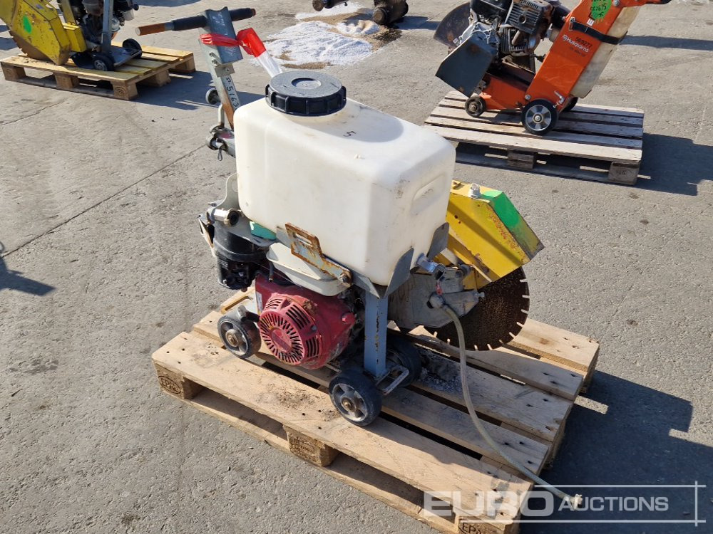 Lissmac Walk Behind Asphalt Saw - Asphalt machine: picture 4 Lissmac Walk Behind Asphalt Saw - Asphalt machine: picture 4
