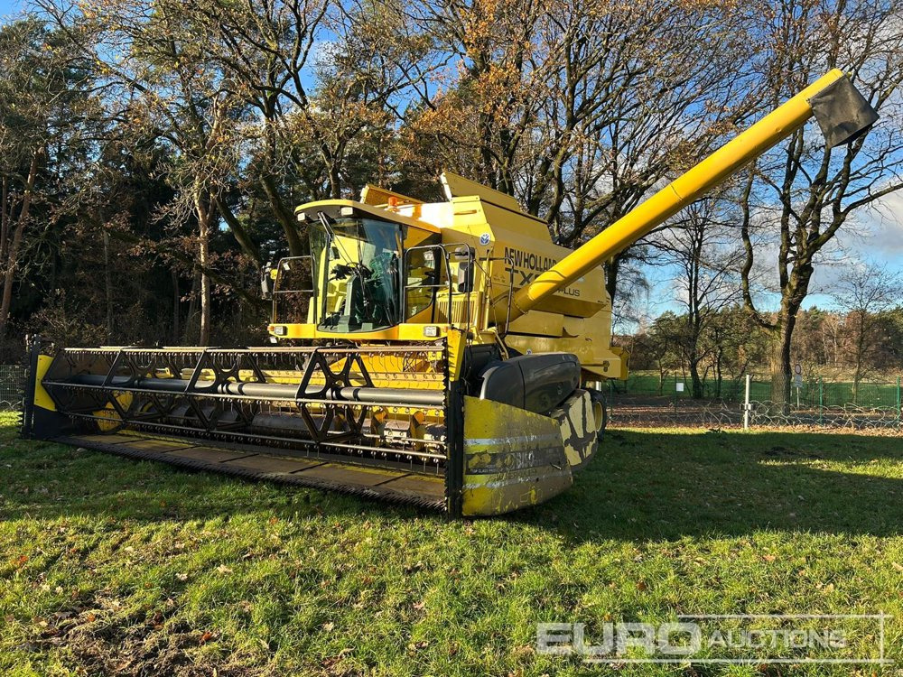 New Holland TX68 Plus - Combine harvester: picture 4 New Holland TX68 Plus - Combine harvester: picture 4
