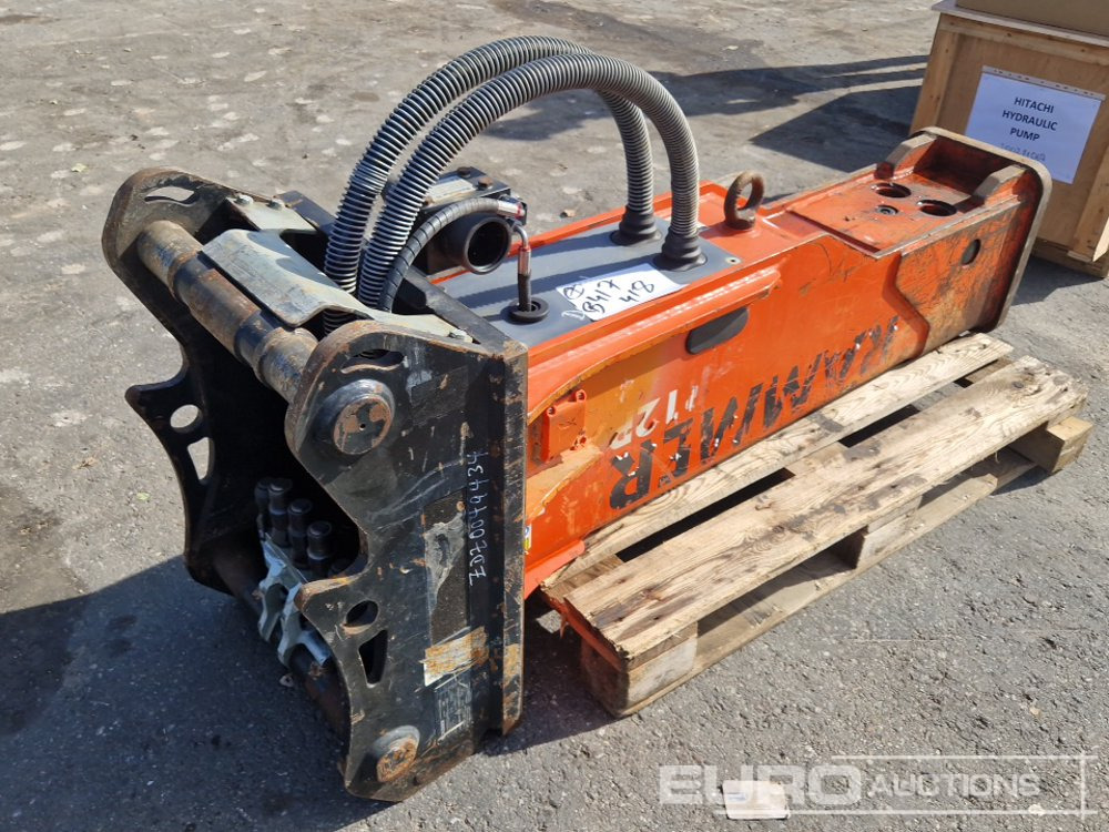 R12P Hydraulic Breaker to suit 60mm Pin - Hydraulic hammer: picture 3 R12P Hydraulic Breaker to suit 60mm Pin - Hydraulic hammer: picture 3