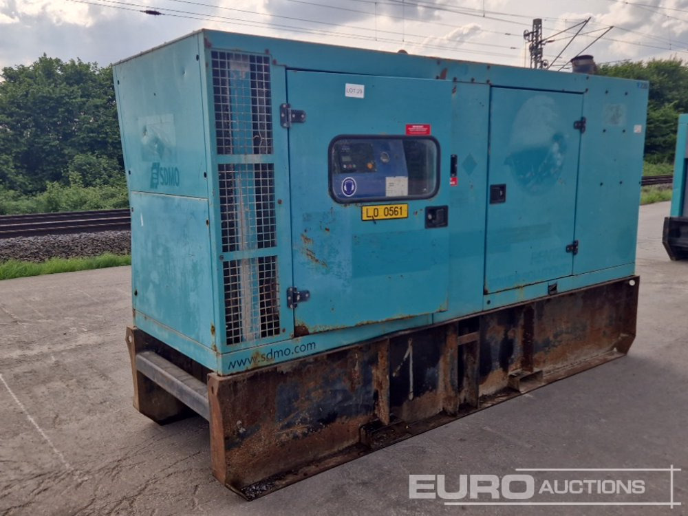 SDMO R220 - Generator set: picture 1 SDMO R220 - Generator set: picture 1