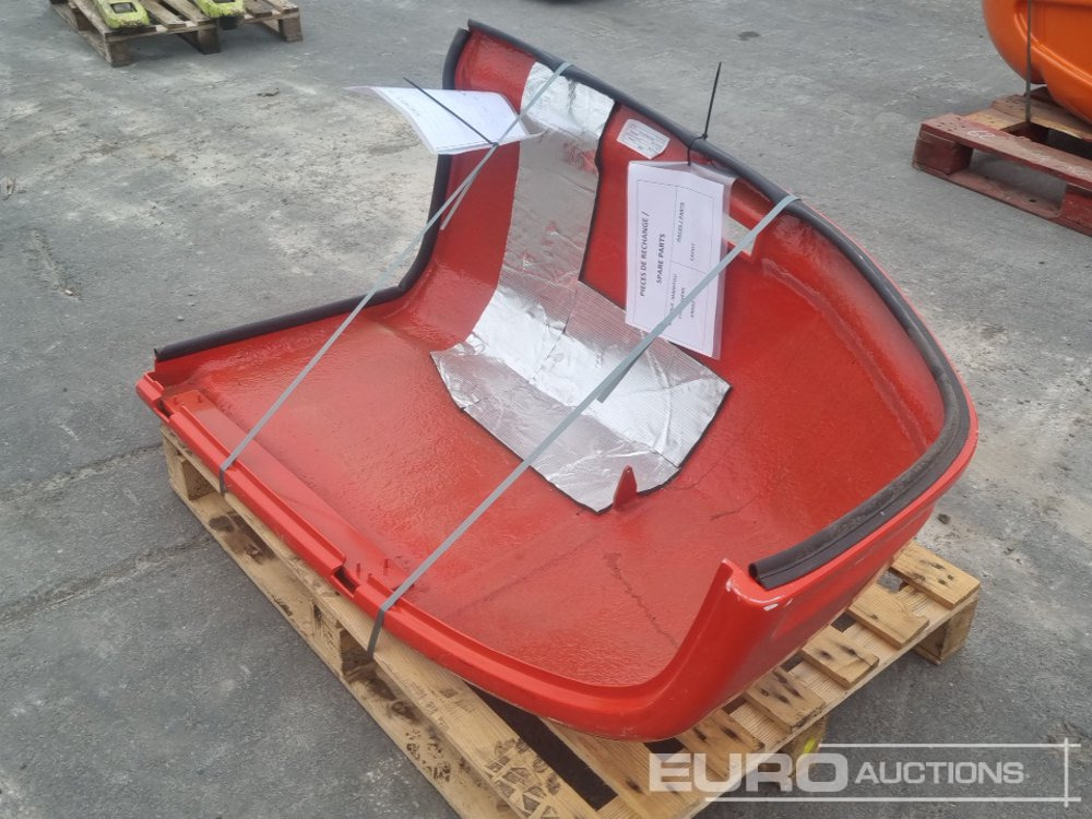 Bonnet to suit Manitou Manlift - Spare parts: picture 3 Bonnet to suit Manitou Manlift - Spare parts: picture 3