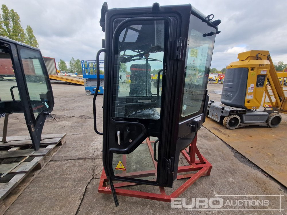 Cabin to suit Yanmar Excavator - Spare parts for Excavator: picture 5 Cabin to suit Yanmar Excavator - Spare parts for Excavator: picture 5