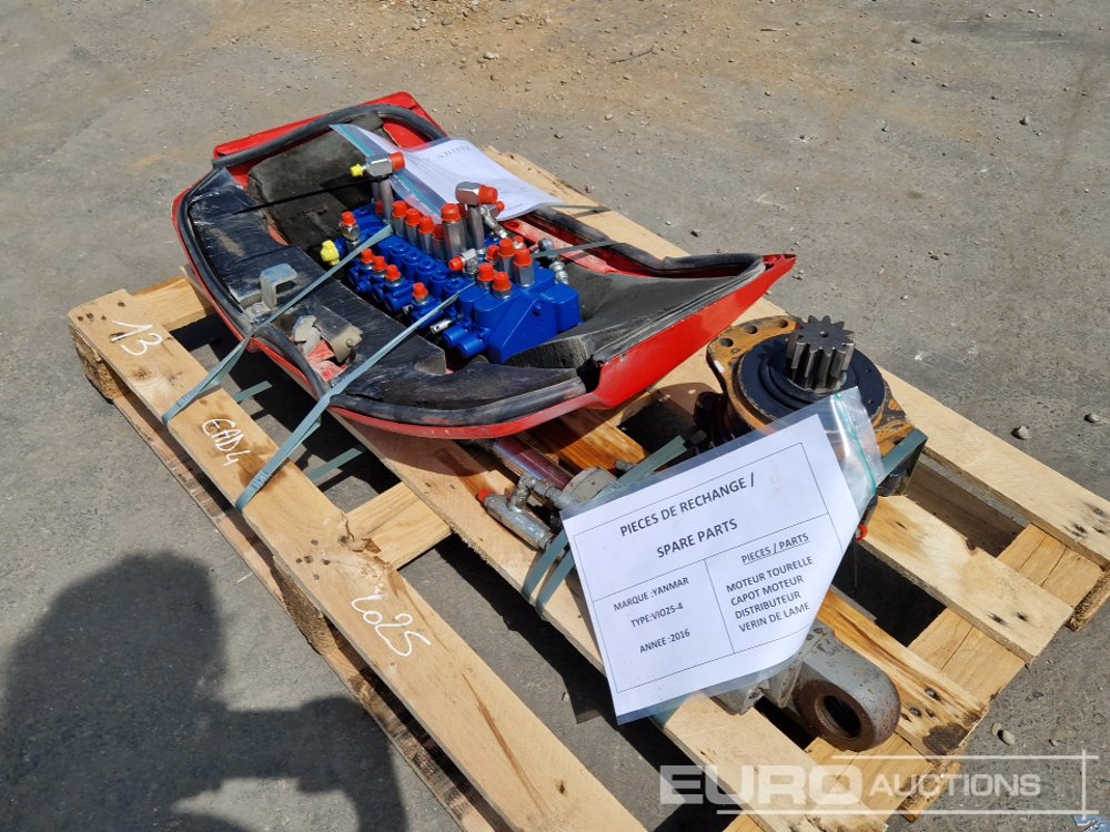 Pallet of Engine Cover, Hydraulic Motor, Hydraulic Cylinder, Distribution Block to suit Yannar VIO25-4 - Spare parts for Excavator: picture 3 Pallet of Engine Cover, Hydraulic Motor, Hydraulic Cylinder, Distribution Block to suit Yannar VIO25-4 - Spare parts for Excavator: picture 3