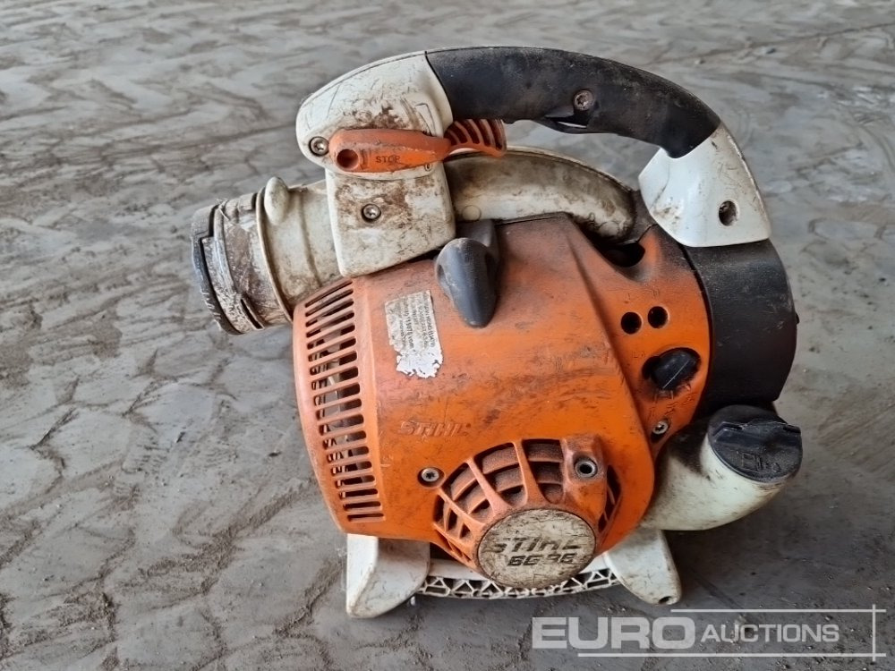 Stihl Leaf Blower (2 of) - Construction equipment: picture 5 Stihl Leaf Blower (2 of) - Construction equipment: picture 5