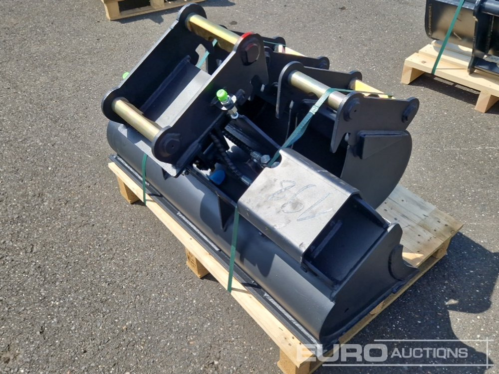 Unused Häner HHG1100-SYM-01 39" (1000mm) Tilt Ditching Bucket, HTL120-SYM-01 8" (200mm) HTL140-SYM-01 16" (400mm) Digging Buckets, MS01 Symlock to suit 1-2.5 Ton Mini Excavator (3 of) - Bucket: picture 3 Unused Häner HHG1100-SYM-01 39" (1000mm) Tilt Ditching Bucket, HTL120-SYM-01 8" (200mm) HTL140-SYM-01 16" (400mm) Digging Buckets, MS01 Symlock to suit 1-2.5 Ton Mini Excavator (3 of) - Bucket: picture 3