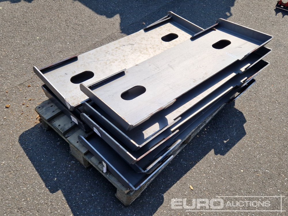 Unused QH Plates to suit Skidsteer - Quick coupler: picture 3 Unused QH Plates to suit Skidsteer - Quick coupler: picture 3