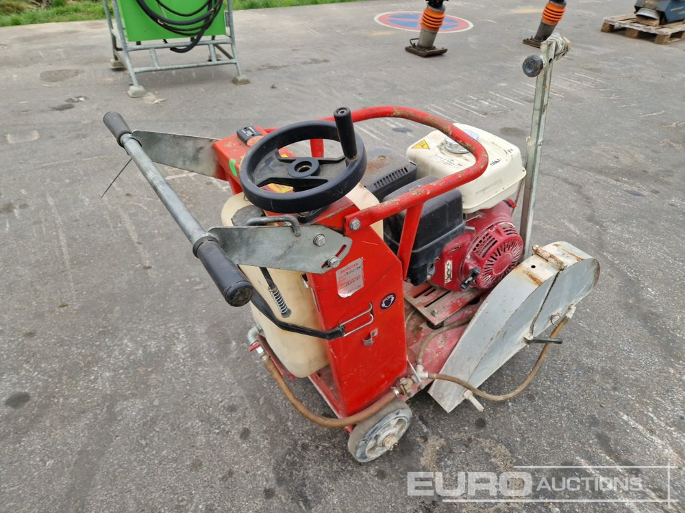 Walk Behind Asphalt Saw - Asphalt machine: picture 3 Walk Behind Asphalt Saw - Asphalt machine: picture 3