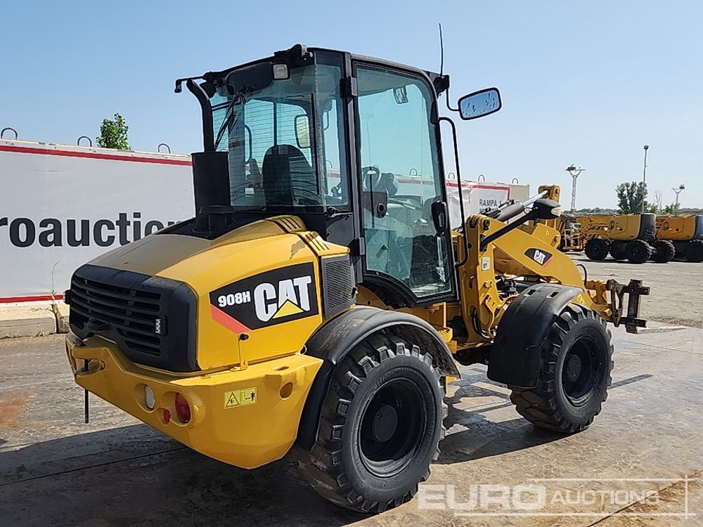 2010 CAT 908H - Wheel loader: picture 5 2010 CAT 908H - Wheel loader: picture 5