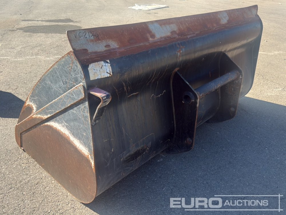 96" Cleaning Bucket - Bucket: picture 3 96" Cleaning Bucket - Bucket: picture 3