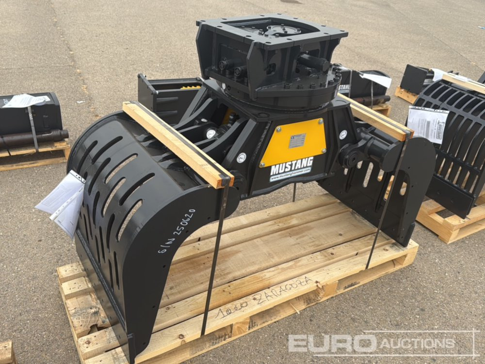 Unused 2025 Mustang GRP1000 - Attachment for Excavator: picture 1 Unused 2025 Mustang GRP1000 - Attachment for Excavator: picture 1