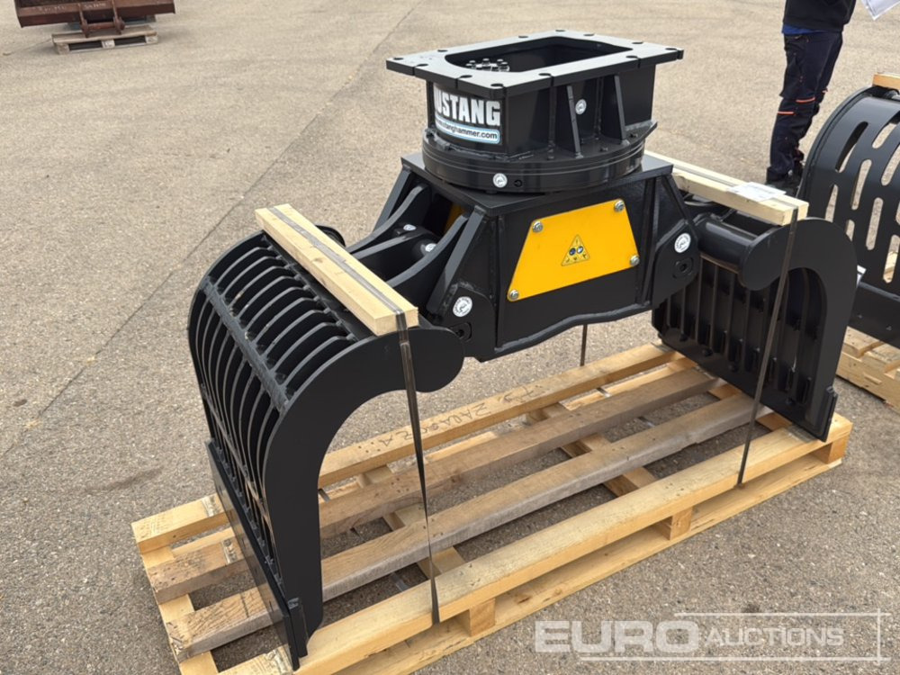 Unused 2025 Mustang GRP750D - Attachment for Excavator: picture 1 Unused 2025 Mustang GRP750D - Attachment for Excavator: picture 1