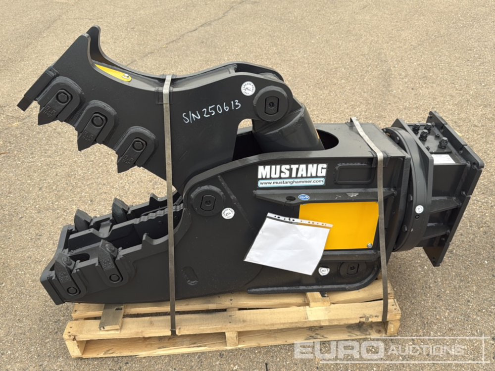 Unused 2025 Mustang RH12 - Attachment for Excavator: picture 5 Unused 2025 Mustang RH12 - Attachment for Excavator: picture 5