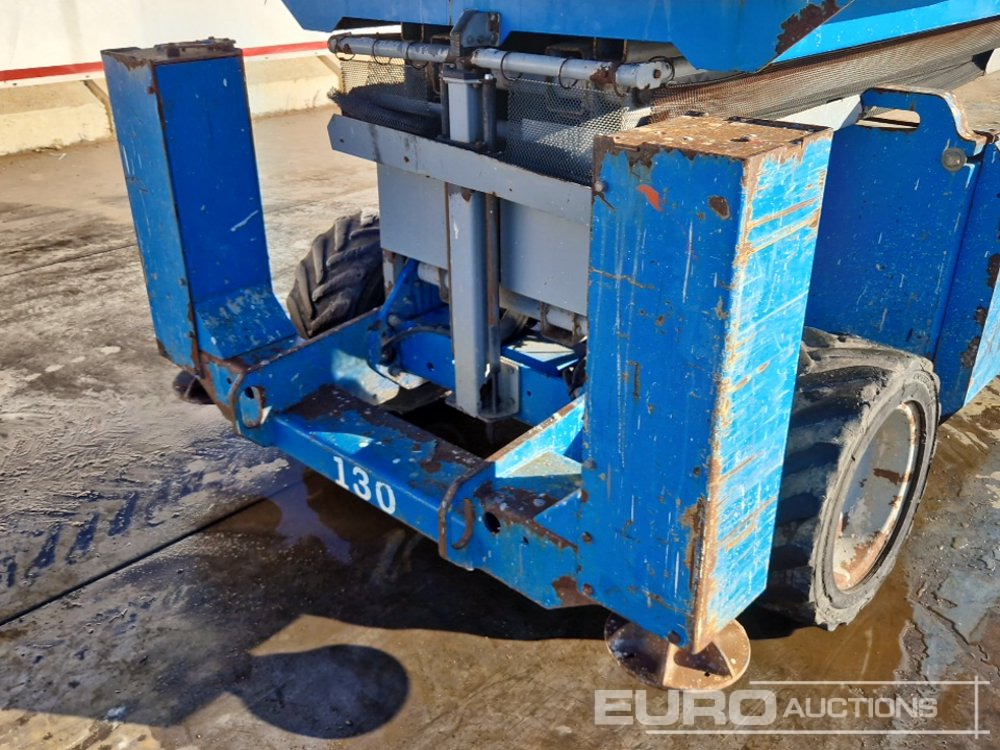 Aerial platform Genie GS-3268RT: picture 13