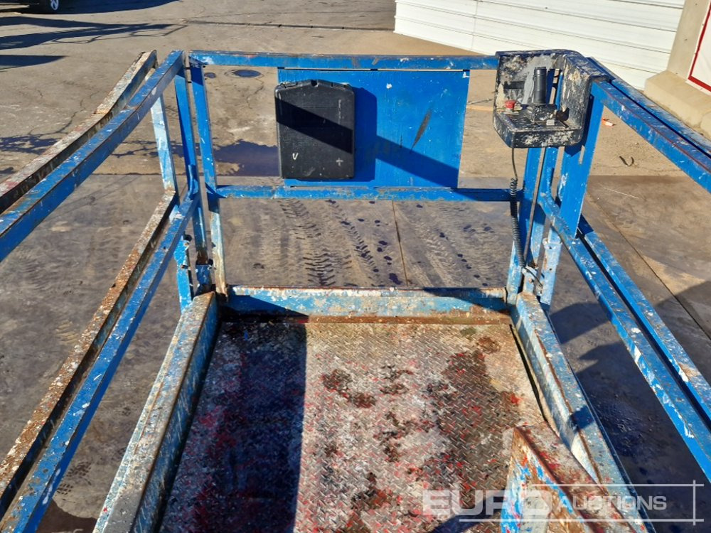 Aerial platform Genie GS-3268RT: picture 20