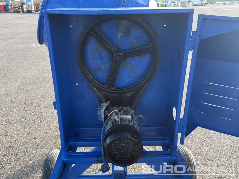 Concrete mixer Iseki Concrete Mixer: picture 8