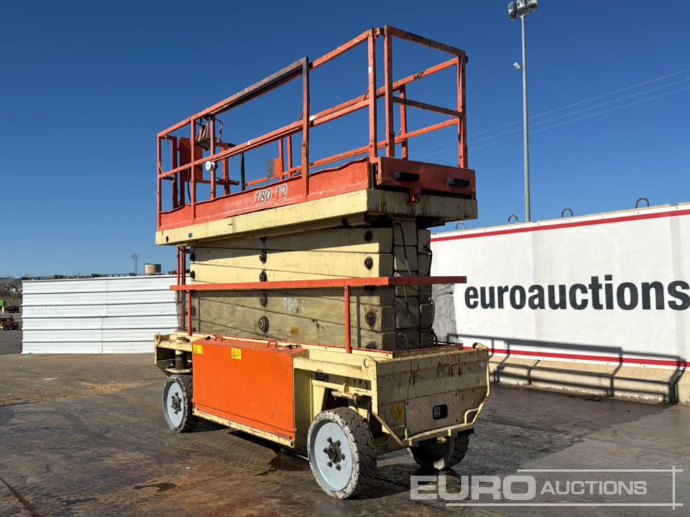 JLG SL180-12 - Scissor lift: picture 3 JLG SL180-12 - Scissor lift: picture 3