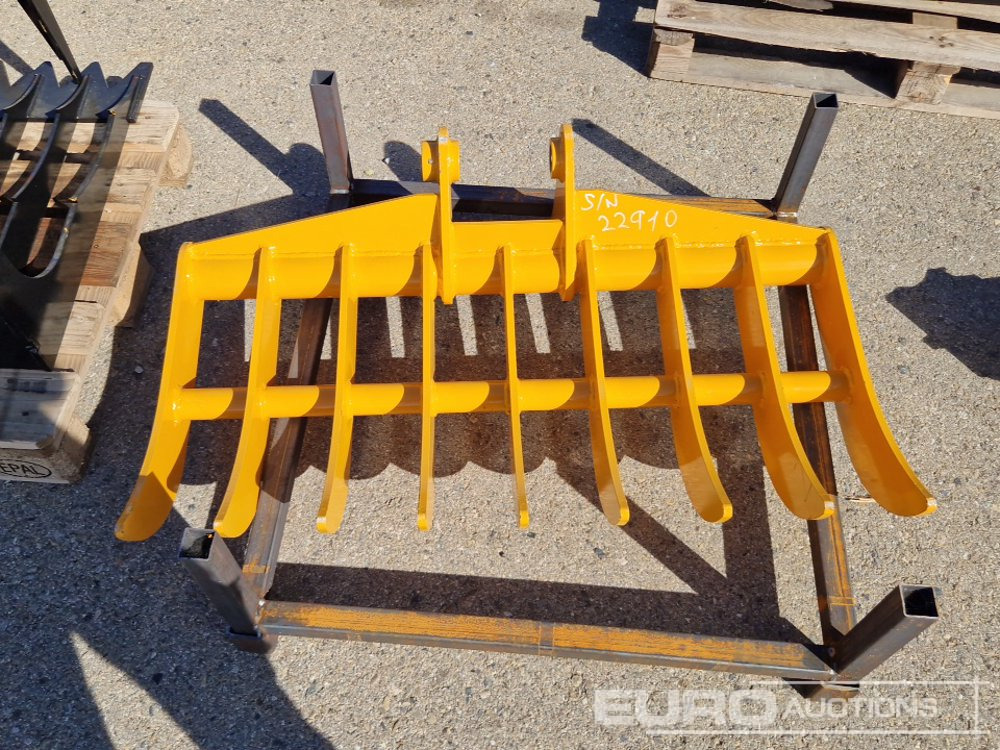 Unused 2025 Captok 44" Dense-Teeth Rake to suit CAT 3-5 Ton Excavator / Rastrillo para Excavadora CAT 3-5 Toneladas - Bucket: picture 5 Unused 2025 Captok 44" Dense-Teeth Rake to suit CAT 3-5 Ton Excavator / Rastrillo para Excavadora CAT 3-5 Toneladas - Bucket: picture 5