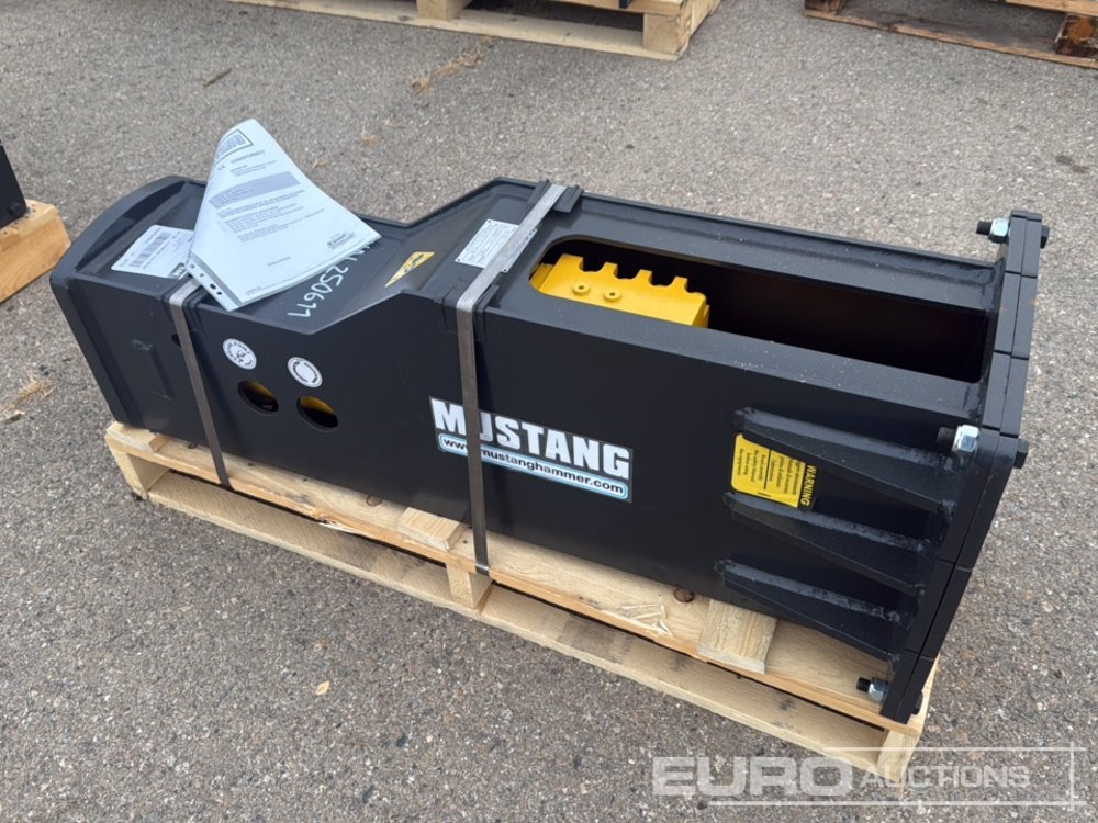 Unused 2025 Mustang GRP150D - Hydraulic hammer: picture 3 Unused 2025 Mustang GRP150D - Hydraulic hammer: picture 3