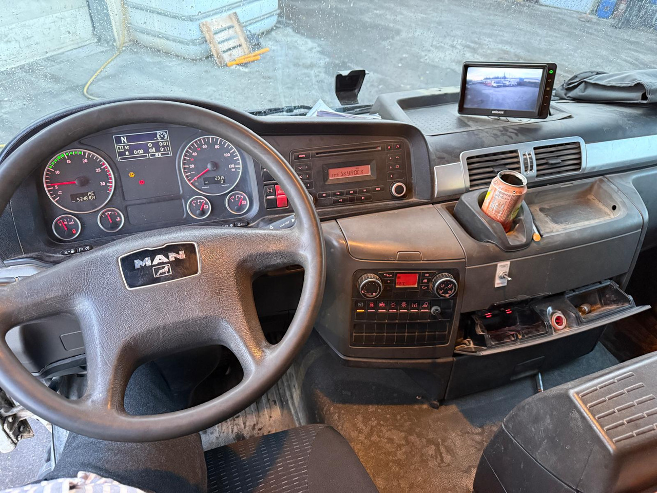 Concrete mixer truck Camion béton MAN TGS 32.400 CV-108-GN: picture 12