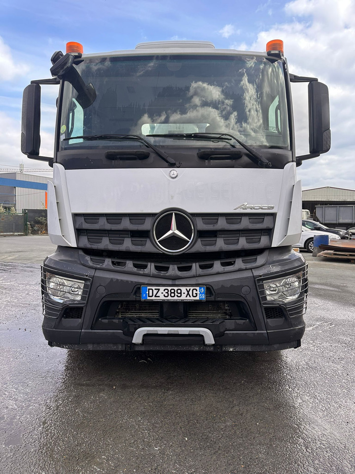 Pompe à béton PUTZ 31m avec cabine Mercedes-Benz Arocs 2636 DZ-389-XG Année 2016 - Concrete pump truck: picture 1 Pompe à béton PUTZ 31m avec cabine Mercedes-Benz Arocs 2636 DZ-389-XG Année 2016 - Concrete pump truck: picture 1