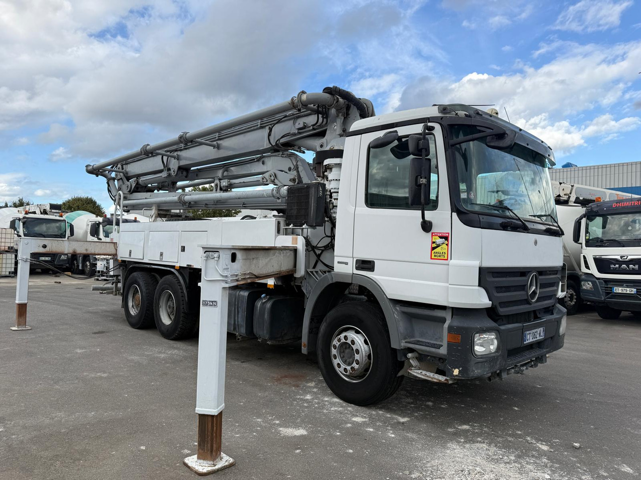 Pompe à béton Schwing 34m avec cabine Mercedes Benz Actros CT-062-WL Année 2008 - Concrete pump truck: picture 5 Pompe à béton Schwing 34m avec cabine Mercedes Benz Actros CT-062-WL Année 2008 - Concrete pump truck: picture 5