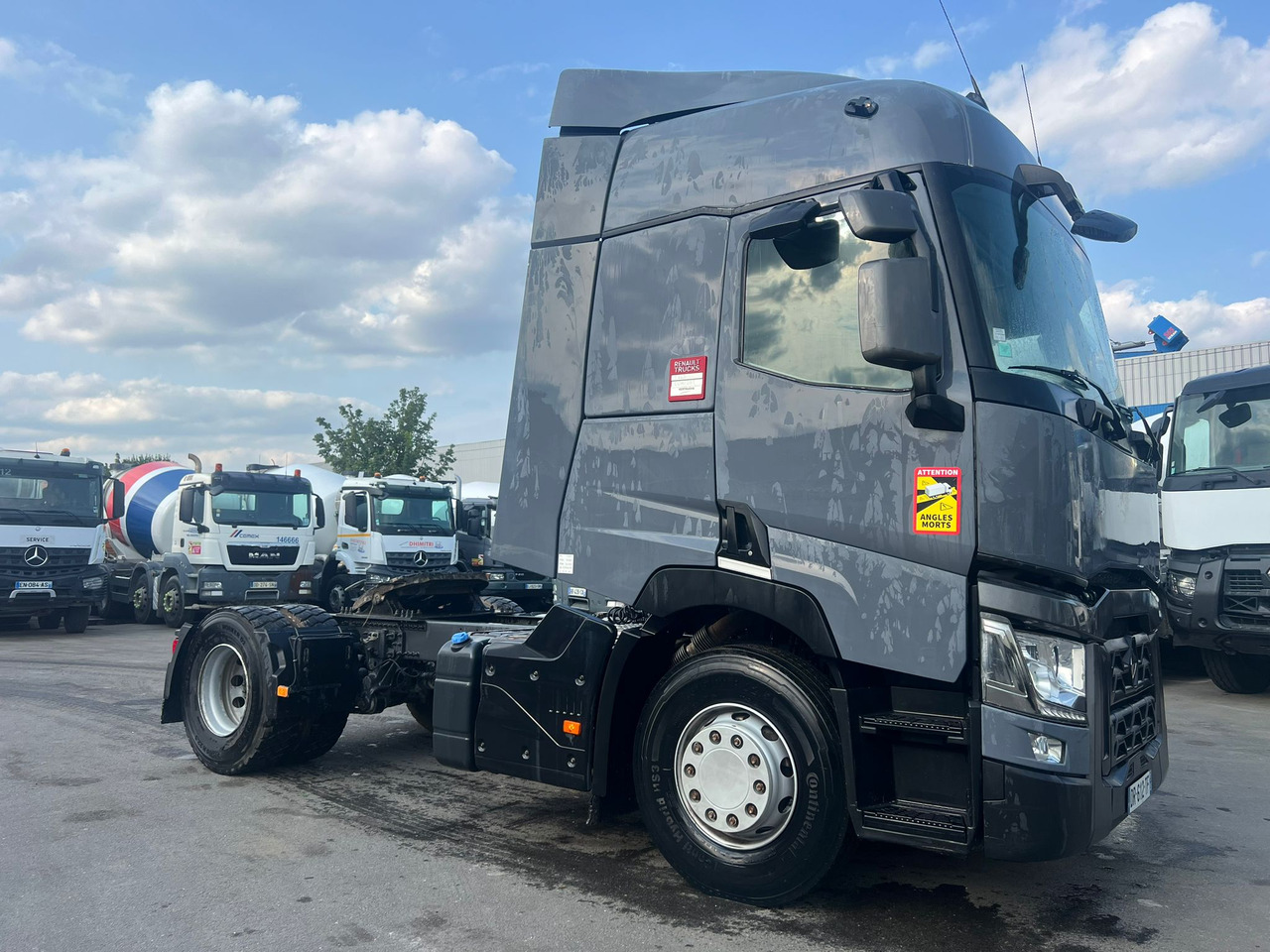 Tracteur Renault DR-612-TF - Tractor unit: picture 3 Tracteur Renault DR-612-TF - Tractor unit: picture 3