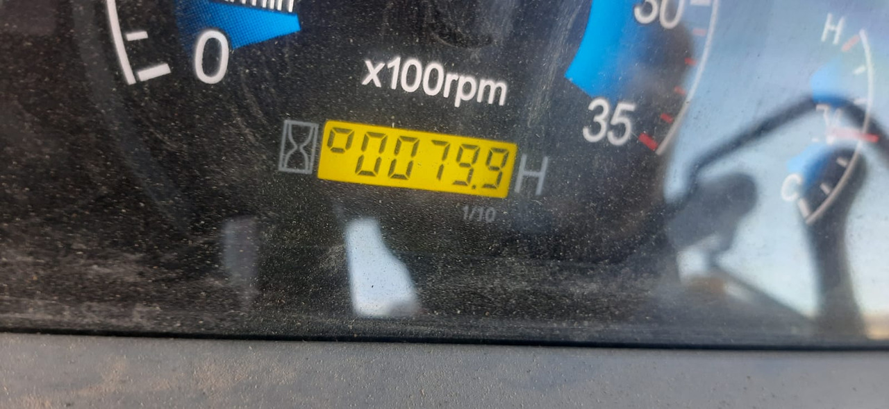 Branson 6225C - Farm tractor: picture 3 Branson 6225C - Farm tractor: picture 3