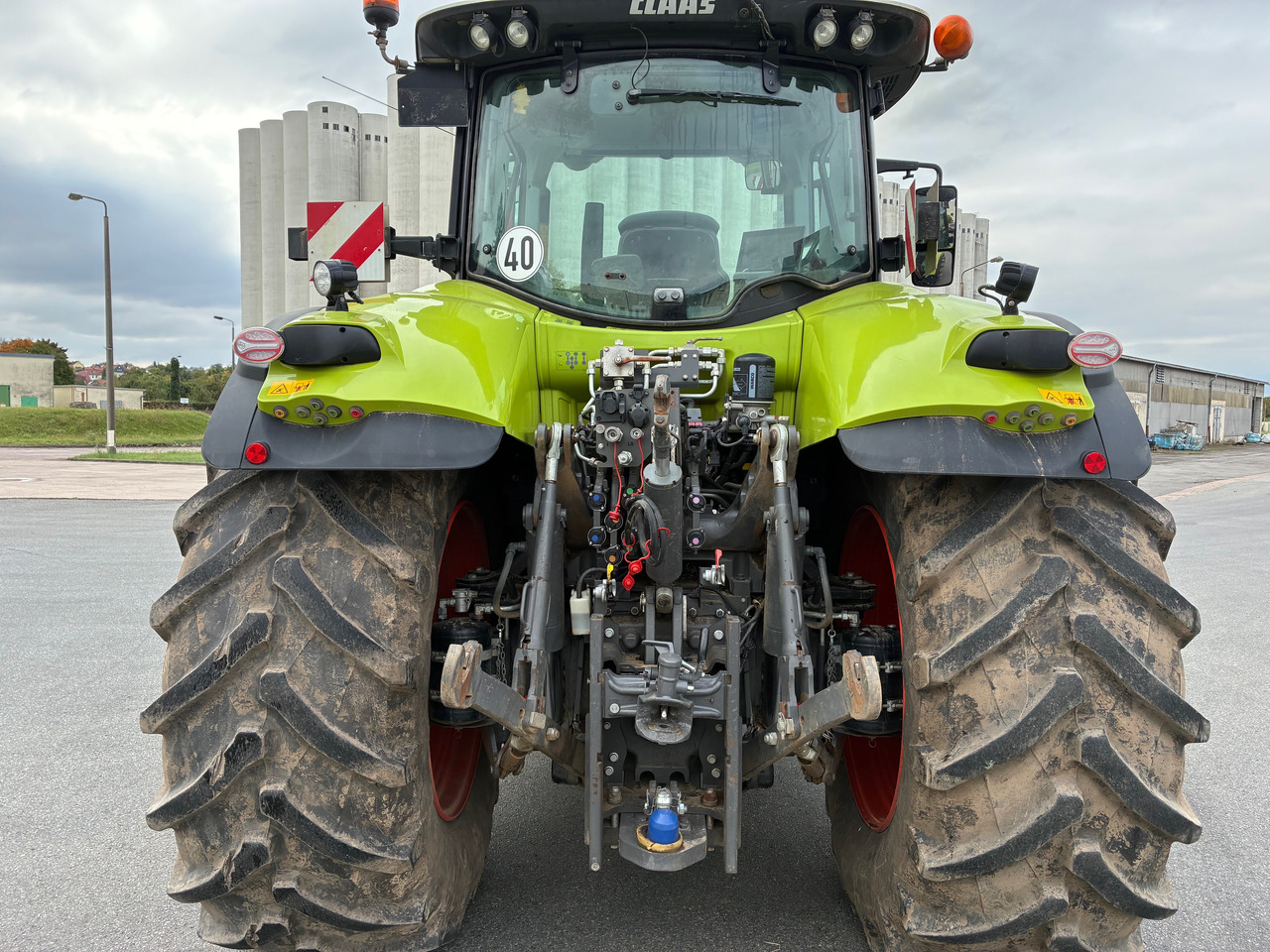Claas Axion 810 - Farm tractor: picture 5 Claas Axion 810 - Farm tractor: picture 5