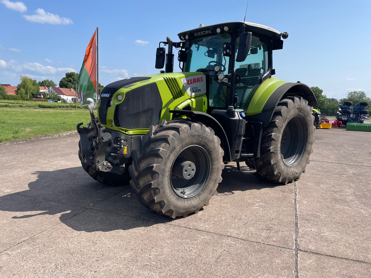 Claas Axion 870 CMATIC - Farm tractor: picture 1 Claas Axion 870 CMATIC - Farm tractor: picture 1