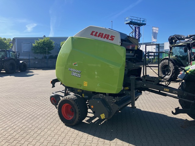 Claas Variant 365 - Tedding equipment: picture 5 Claas Variant 365 - Tedding equipment: picture 5