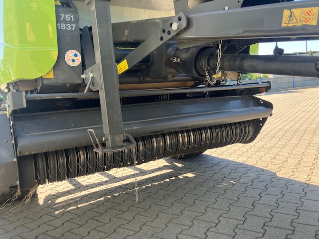 Claas Variant 365 - Tedding equipment: picture 3 Claas Variant 365 - Tedding equipment: picture 3