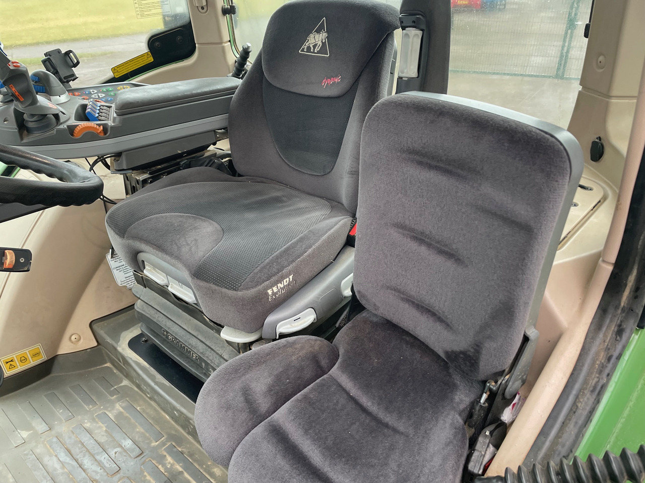 Fendt 718 Vario S4 ProfiPlus - Farm tractor: picture 4 Fendt 718 Vario S4 ProfiPlus - Farm tractor: picture 4