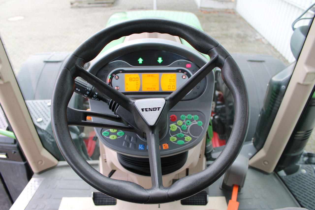 Fendt 718 Vario S4 ProfiPlus - Farm tractor: picture 2 Fendt 718 Vario S4 ProfiPlus - Farm tractor: picture 2