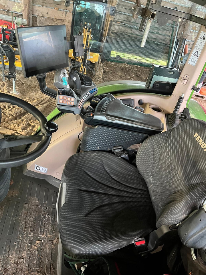 Fendt 720 Vario Gen6 PowerPlus - Farm tractor: picture 4 Fendt 720 Vario Gen6 PowerPlus - Farm tractor: picture 4